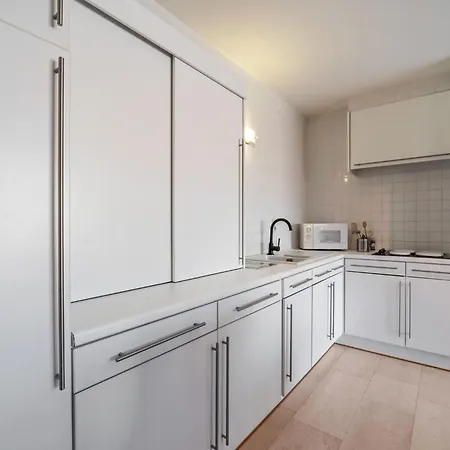 Lejlighed Apartment In Blankenberge Near Seafront, Cleaning Included