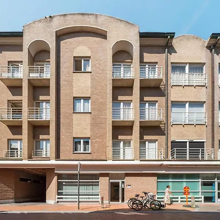 Lejlighed Apartment In Blankenberge Near Seafront, Cleaning Included