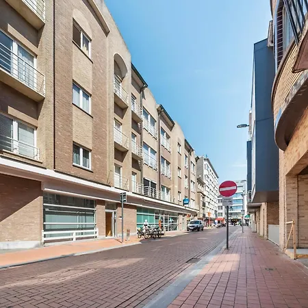 Apartment In Blankenberge Near Seafront, Cleaning Included Blankenberge